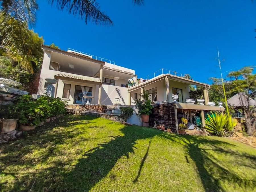 5 Bedroom Property for Sale in Meerhof North West